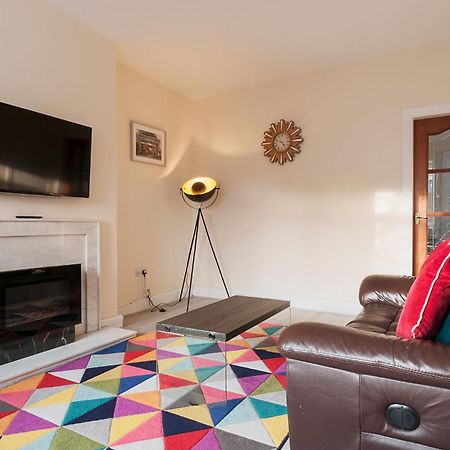 2 Bed Property, Sleeps 5, Free Parking, Near City Centre Эдинбург Экстерьер фото